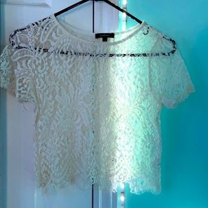 Lace blouse cropped